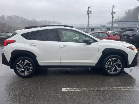 Certified 2024 Subaru Crosstrek 2.0i Premium image 4