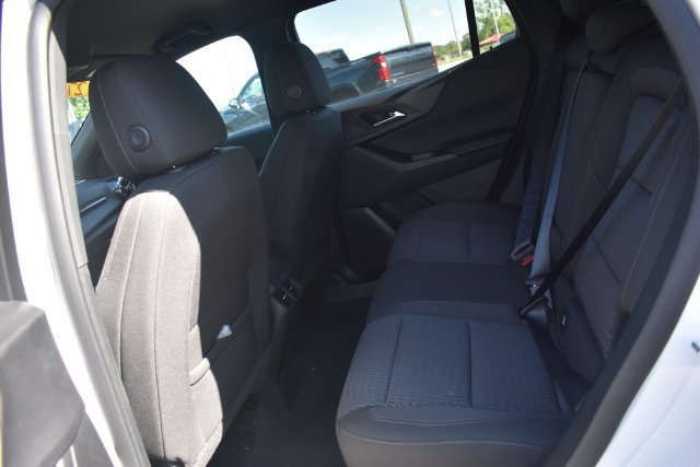 New 2027 Chevrolet Equinox LT FWD image 18