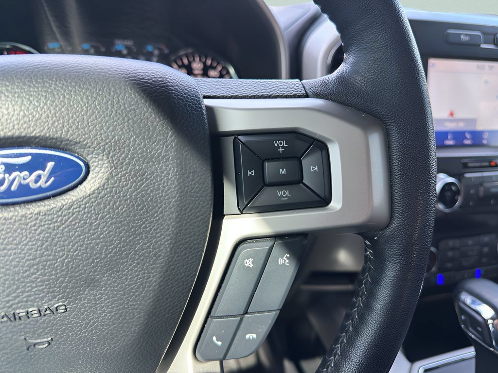 Used 2019 Ford F150 Lariat w/ Equipment Group 502A Luxury AWD/4WD image 21