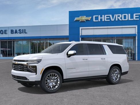 New 2026 Chevrolet Suburban Premier AWD/4WD image 2