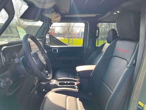 New 2026 Jeep Wrangler Unlimited Rubicon AWD/4WD image 8