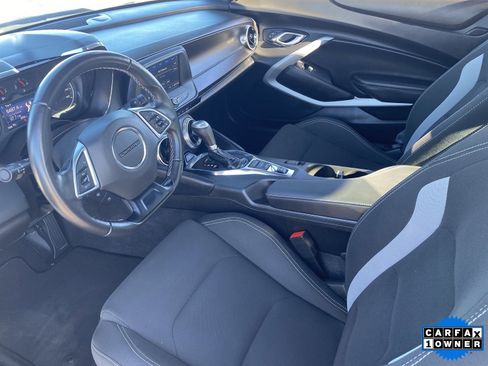 Used 2019 Chevrolet Camaro LT w/ RS Package image 19