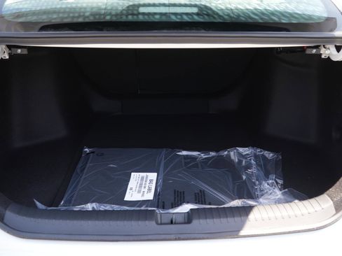 New 2026 Honda Accord EX-L image 8