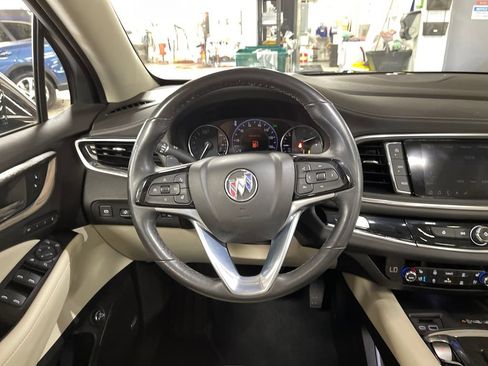 Used 2023 Buick Enclave Avenir w/ Trailering Package, 5000 lbs. AWD/4WD image 17