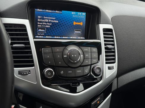 Used 2014 Chevrolet Cruze LT FWD image 16