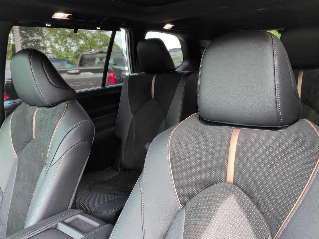 New 2026 Toyota Grand Highlander AWD Hybrid image 8