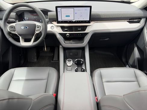 New 2026 Ford Explorer Active w/ Active Comfort Package AWD/4WD image 13