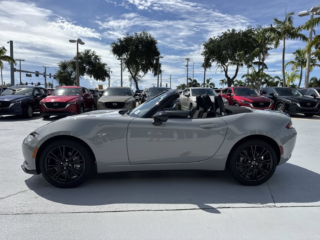 Used 2025 MAZDA MX-5 Miata Club RWD image 27