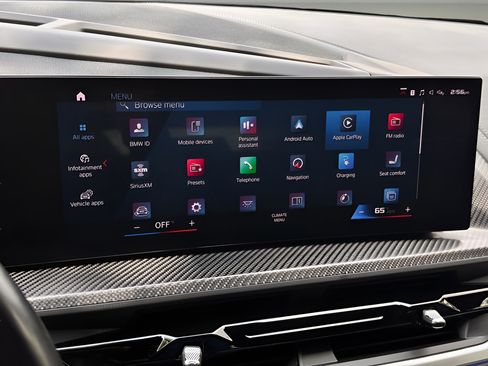 Used 2023 BMW XM AWD/4WD image 9