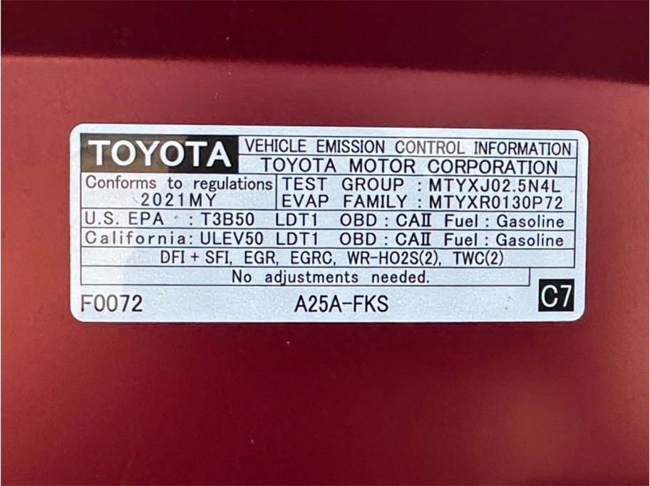 Used 2021 Toyota RAV4 LE AWD/4WD image 25