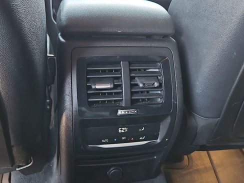Used 2019 BMW X3 sDrive30i w/ Convenience Package RWD image 18