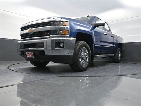 Used 2016 Chevrolet Silverado 2500 LTZ w/ LTZ Plus Package image 29