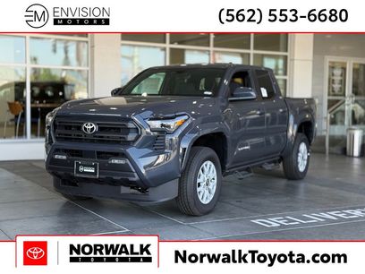 New 2025 Toyota Tacoma SR5
