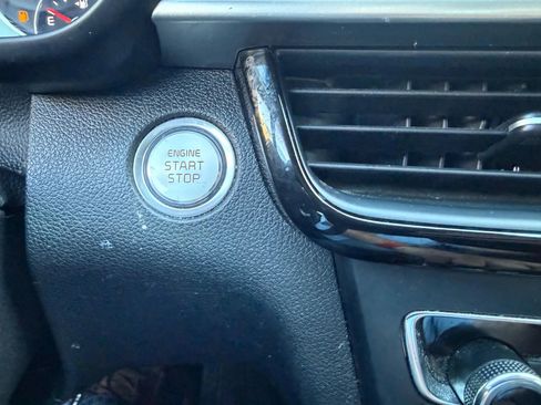 Used 2020 Kia Optima S image 18