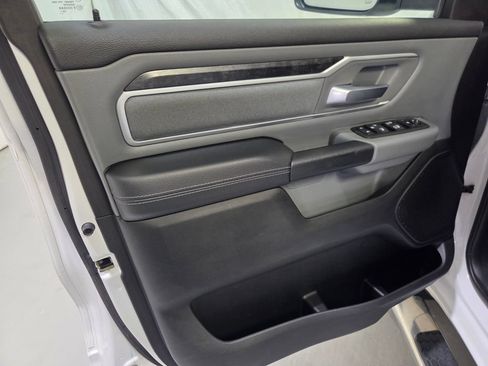 Used 2023 RAM 1500 Big Horn AWD/4WD image 18