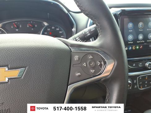 Used 2023 Chevrolet Traverse LT AWD/4WD image 18