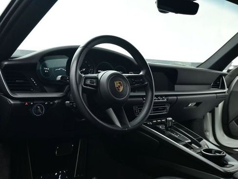 Used 2020 Porsche 911 Carrera 4S AWD/4WD image 36