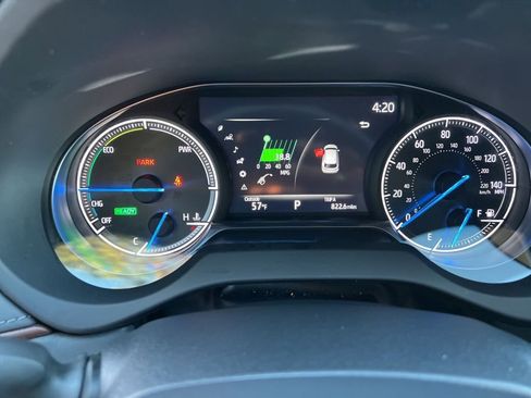 Used 2023 Toyota Venza XLE image 36