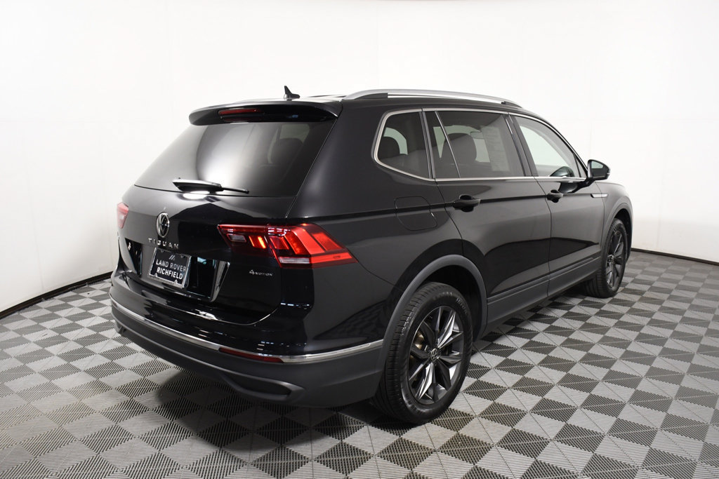 Used 2023 Volkswagen Tiguan SE AWD/4WD image 6