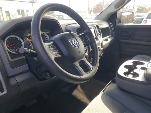 Used 2015 RAM 1500 Express image 15