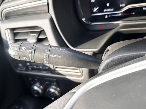 Used 2022 GMC Yukon SLT image 27