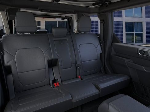 New 2026 Ford Bronco Badlands AWD/4WD image 12
