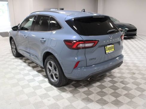 Used 2024 Ford Escape ST-Line w/ Tech Pack #1 AWD/4WD image 9