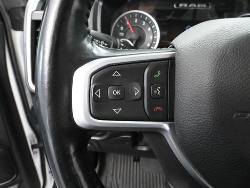 Used 2022 RAM 1500 Big Horn AWD/4WD image 32