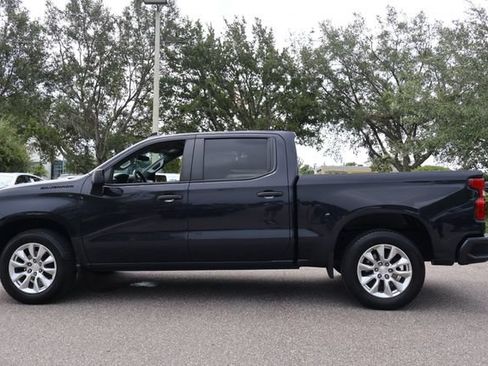 Used 2023 Chevrolet Silverado 1500 Custom w/ LPO, Dark Essentials Package RWD image 5