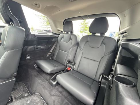 Used 2023 Volvo XC90 B6 Plus w/ Protection Package Premier AWD/4WD image 26