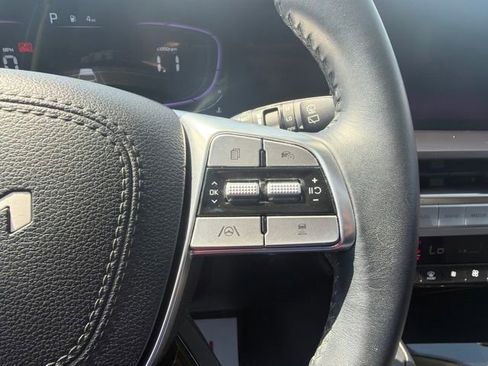 Used 2025 Kia Telluride S AWD/4WD image 38