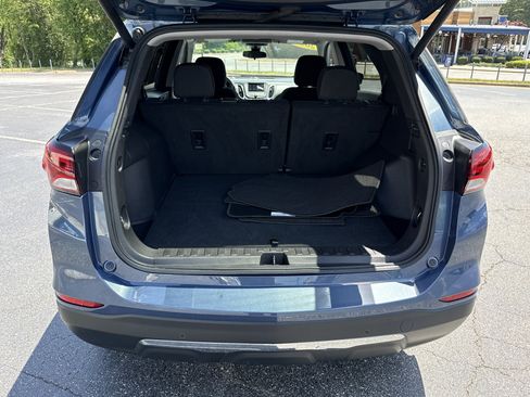 Used 2024 Chevrolet Equinox LT AWD/4WD image 32