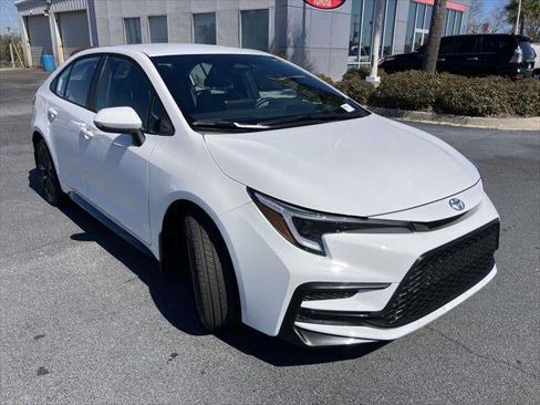 Certified 2026 Toyota Corolla SE image 7