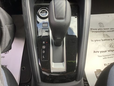 Used 2025 Nissan Versa SV w/ Trunk Package FWD image 19