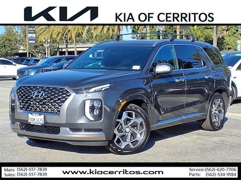 Used 2022 Hyundai Palisade Calligraphy w/ Winter Package image 1
