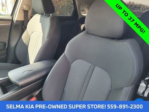 Used 2021 Kia K5 LXS image 11