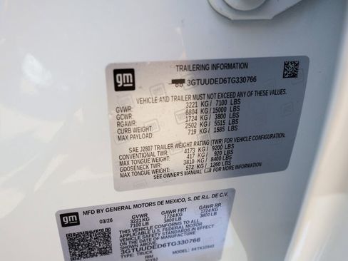 New 2026 GMC Sierra 1500 SLT image 35