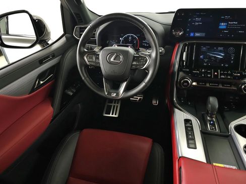 Used 2025 Lexus LX 700h F Sport w/ Accessory Package (Z1) AWD/4WD image 22