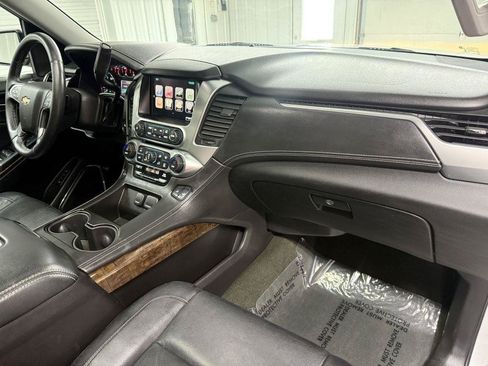 Used 2016 Chevrolet Suburban LT AWD/4WD image 47