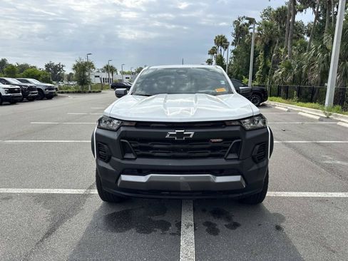 Used 2025 Chevrolet Colorado Trail Boss AWD/4WD image 8