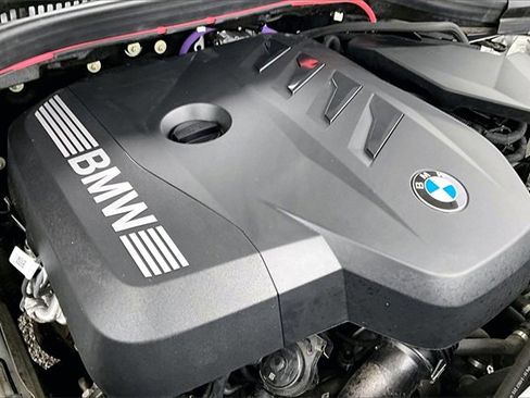 Used 2025 BMW X3 xDrive30i image 33