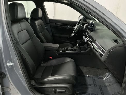 Used 2025 Honda Civic Sport image 35