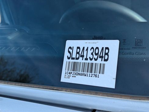 Used 2024 Jeep Wrangler Sport S image 32