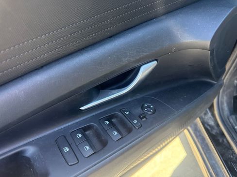 Used 2023 Hyundai Elantra Blue FWD image 14