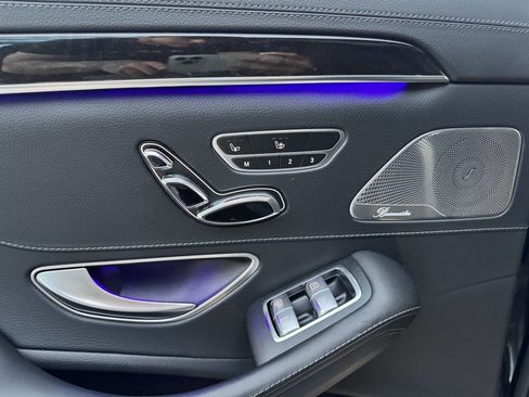 Used 2015 Mercedes-Benz S 550 Sedan image 33