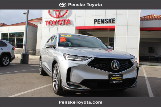 Used 2025 Acura MDX w/ Technology Package FWD image 1