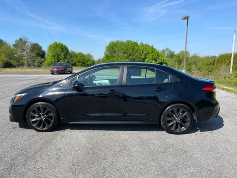 Used 2024 Toyota Corolla SE FWD image 6