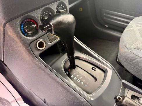 Used 2013 Ford Transit Connect XLT image 16