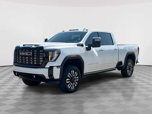 Certified 2025 GMC Sierra 2500 Denali Ultimate AWD/4WD image 1