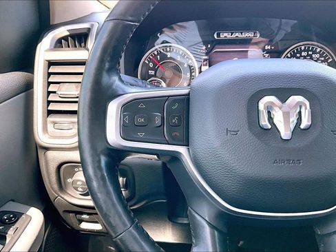 Used 2020 RAM 1500 Big Horn AWD/4WD image 24